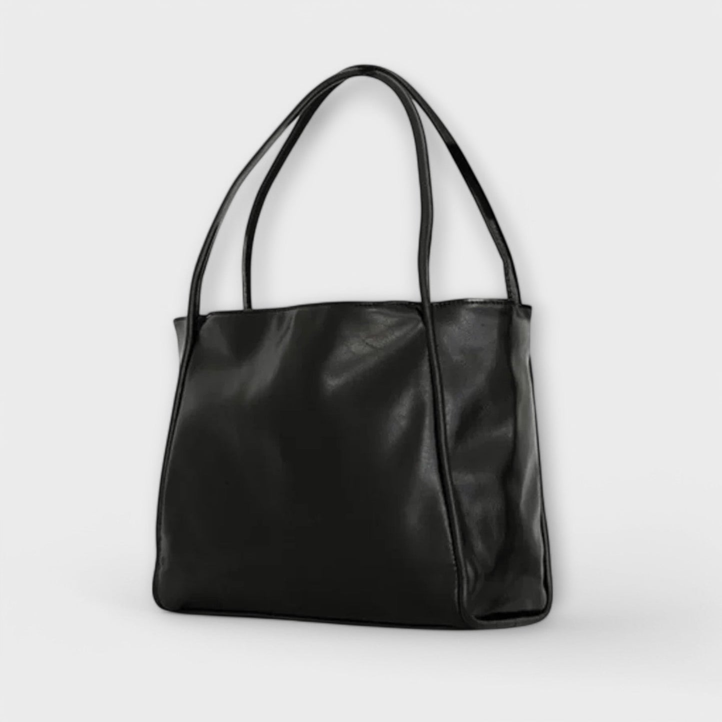 Oversized Leather Tote Bag for Women – Chic Everyday Carryall
